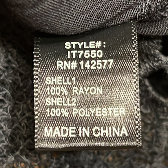 Small lace crop top - Picture 6 of 11